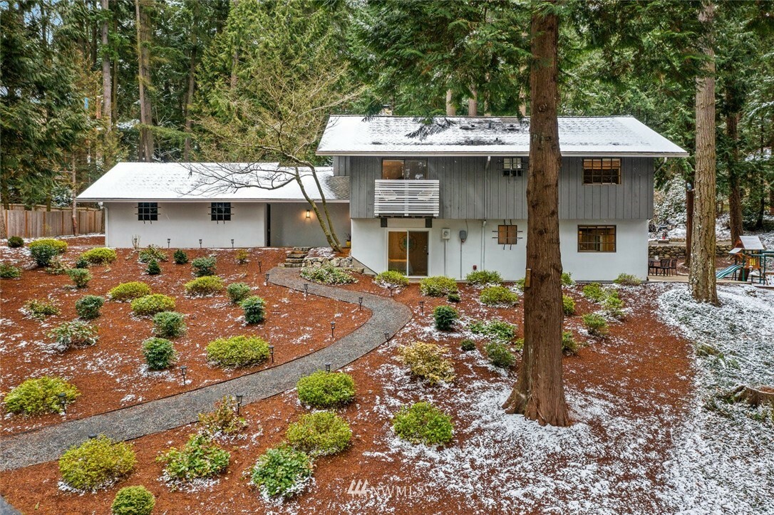 Property Photo:  11809 NE 30th Place  WA 98005 