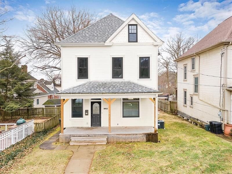 Property Photo: 6911 Sturgeon Avenue PA 15202