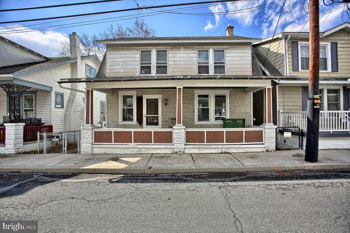 Property Photo:  1508 3rd Street  PA 17025 