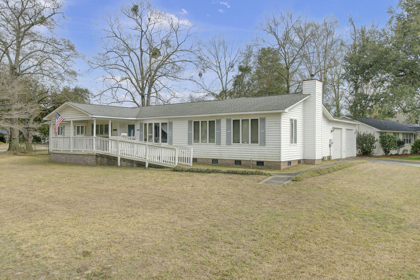 Property Photo: 1265 Maxwell Street SC 29405