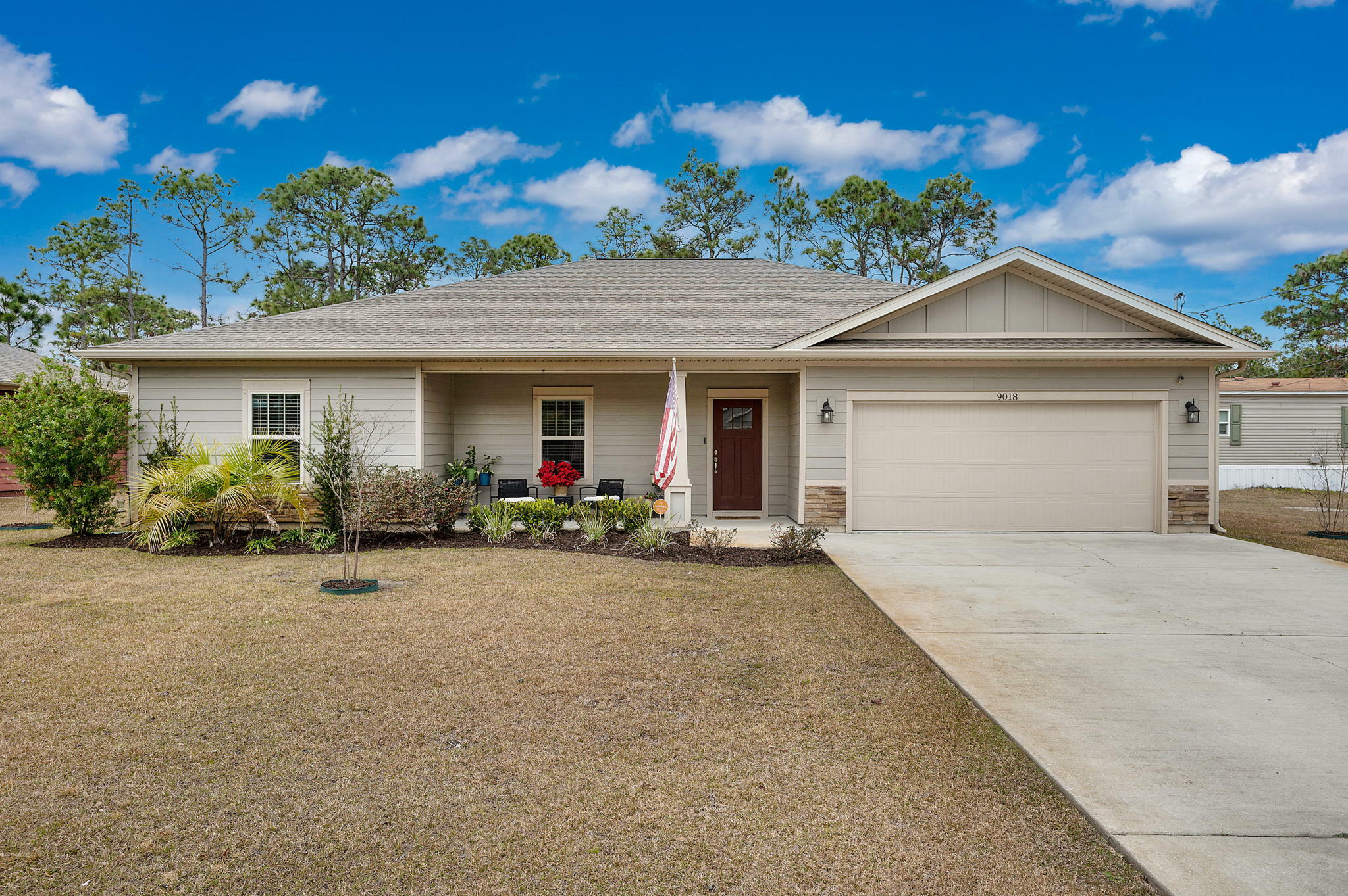 Property Photo:  9018 Timber Lane  FL 32566 