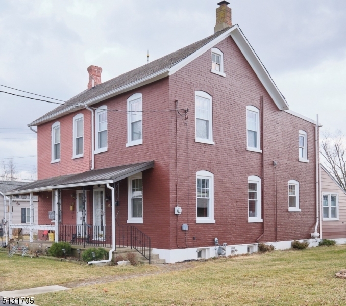 Property Photo:  852 South Blvd  NJ 08865 