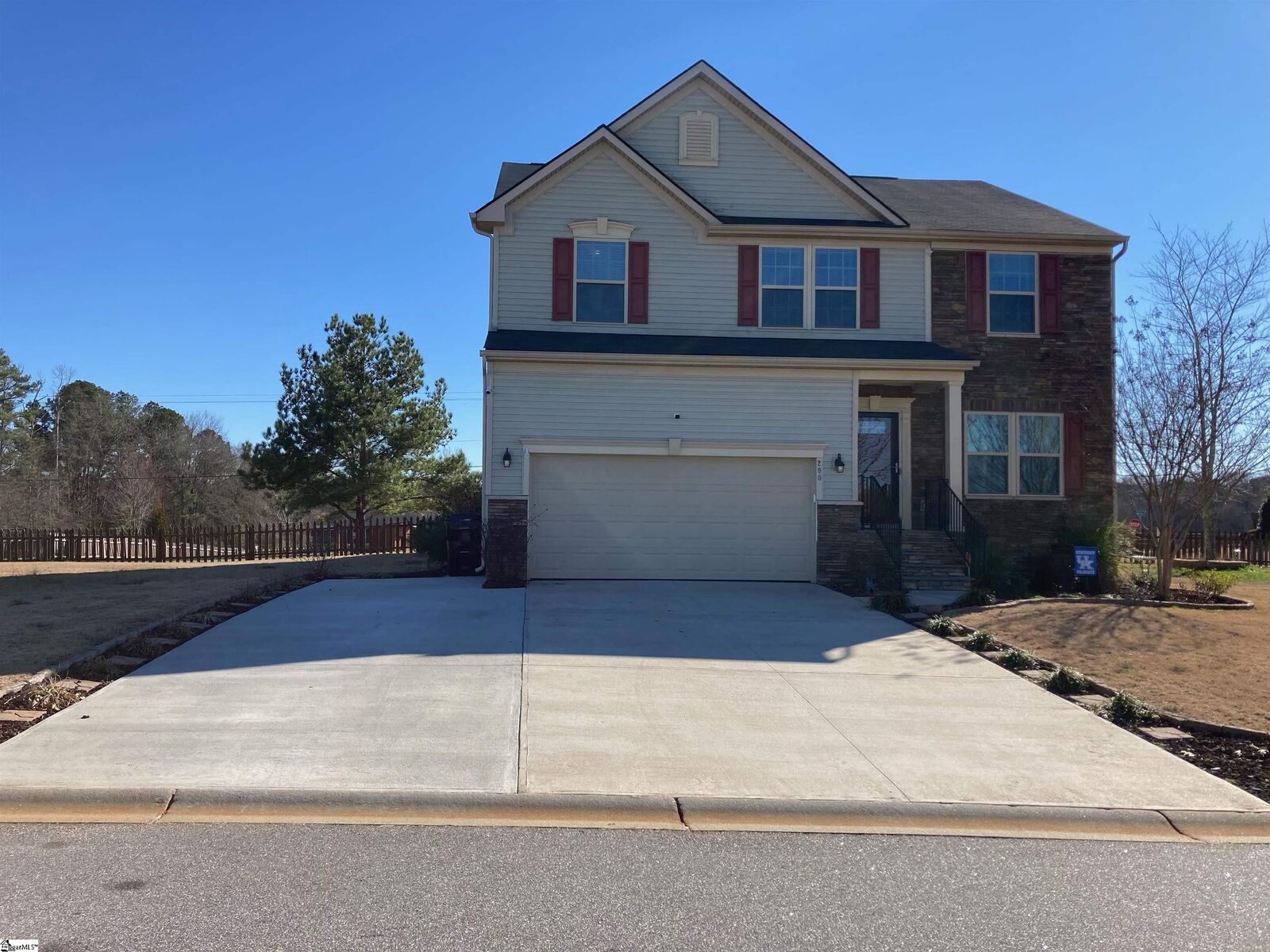 Property Photo: 200 Lily Court SC 29642