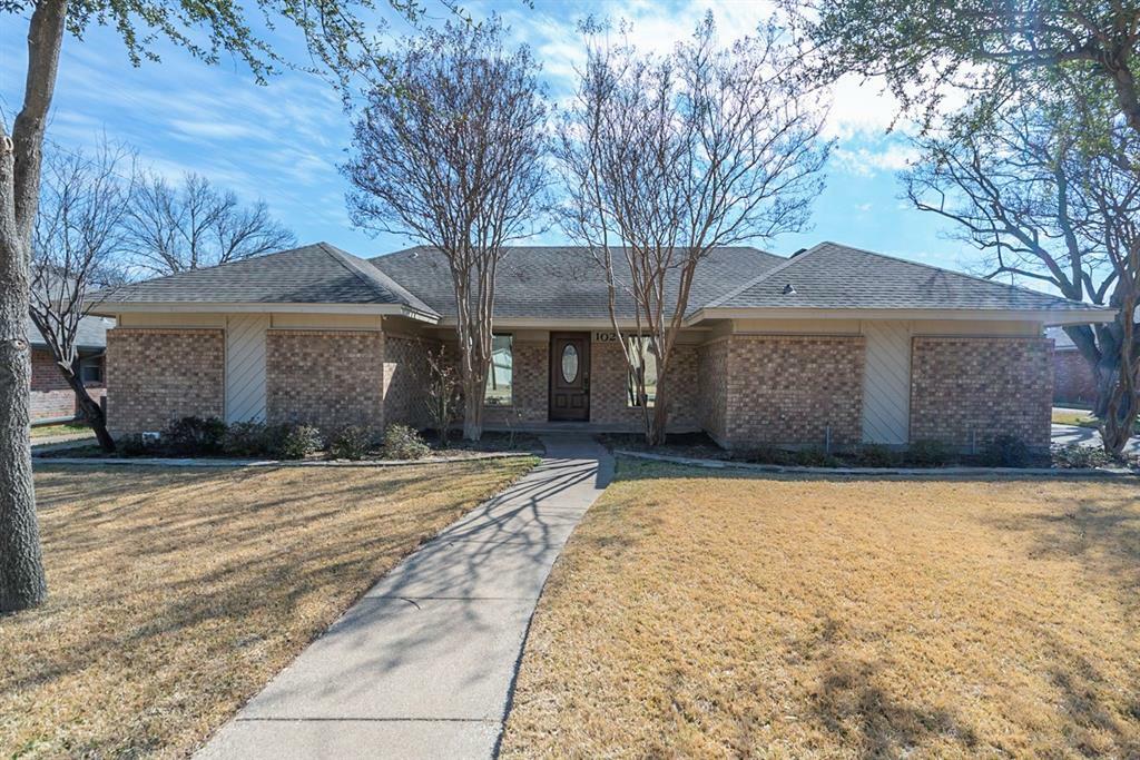 Property Photo:  1022 Auburn Drive  TX 76012 