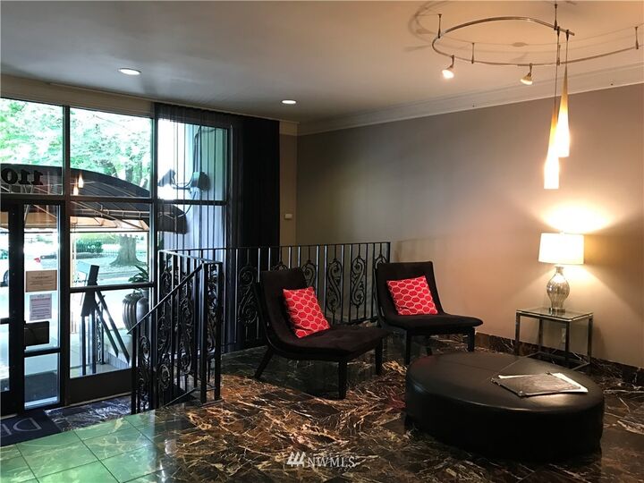 Property Photo: 1105 Spring Street 1112 WA 98104