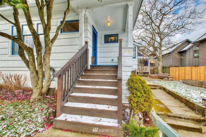 Property Photo: 3443 21st Avenue W WA 98199