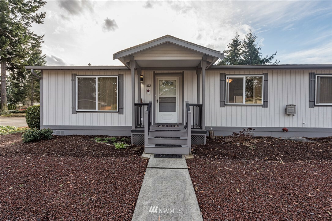 Property Photo: 152 Parkwood Boulevard 68 WA 98382