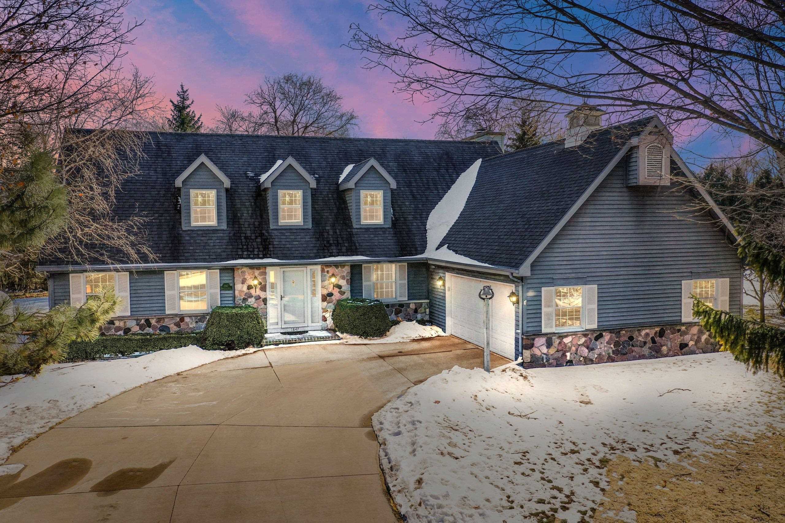 Property Photo: 1847 Bridgeview Drive WI 54956
