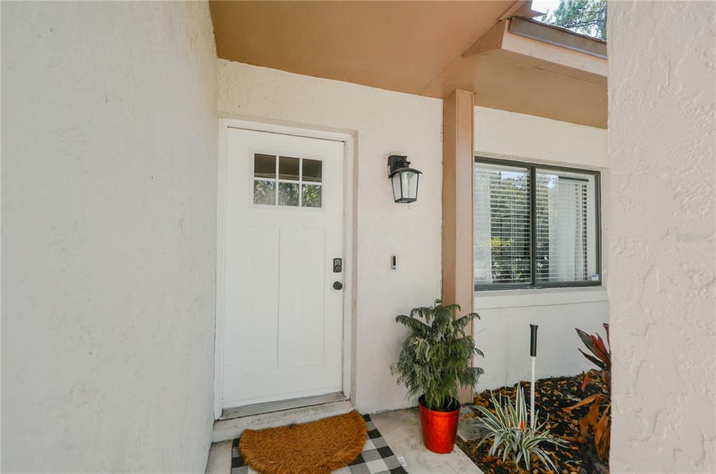 Property Photo:  245 Oak Road  FL 32708 