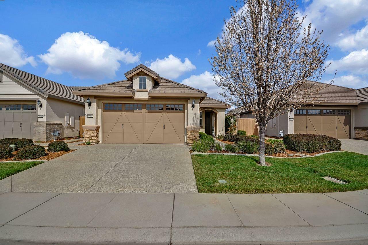 Property Photo:  8009 Peak Forest Way  CA 95757 