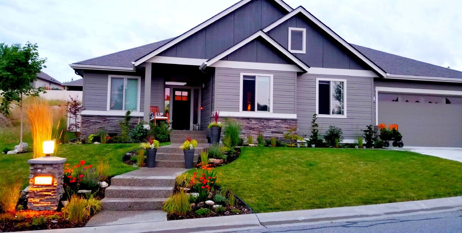 Property Photo: 11206 E Rimrock Ave WA 99206