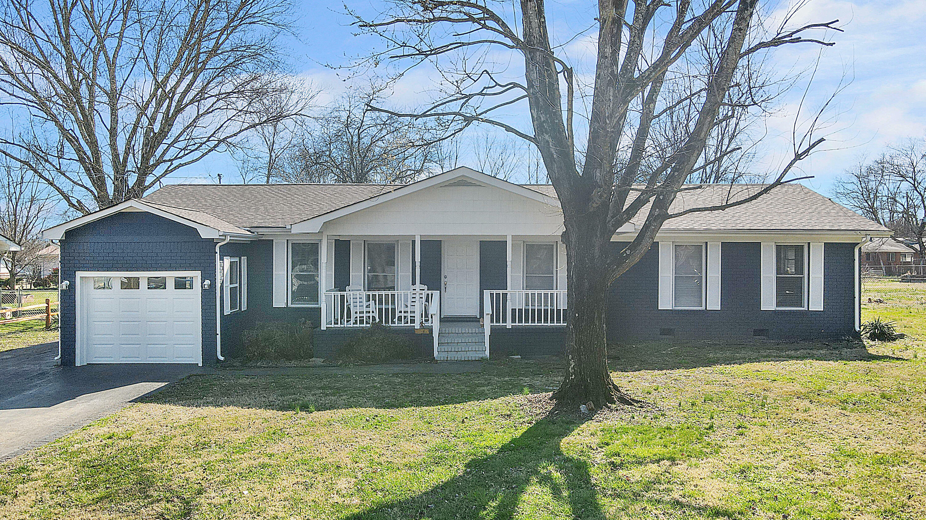 Property Photo:  343 13th Ave  TN 37321 