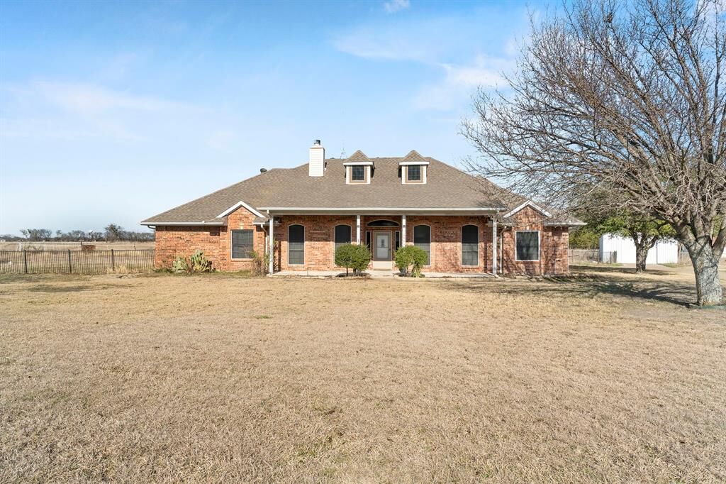 Property Photo:  11001 Morgan Drive  TX 75166 