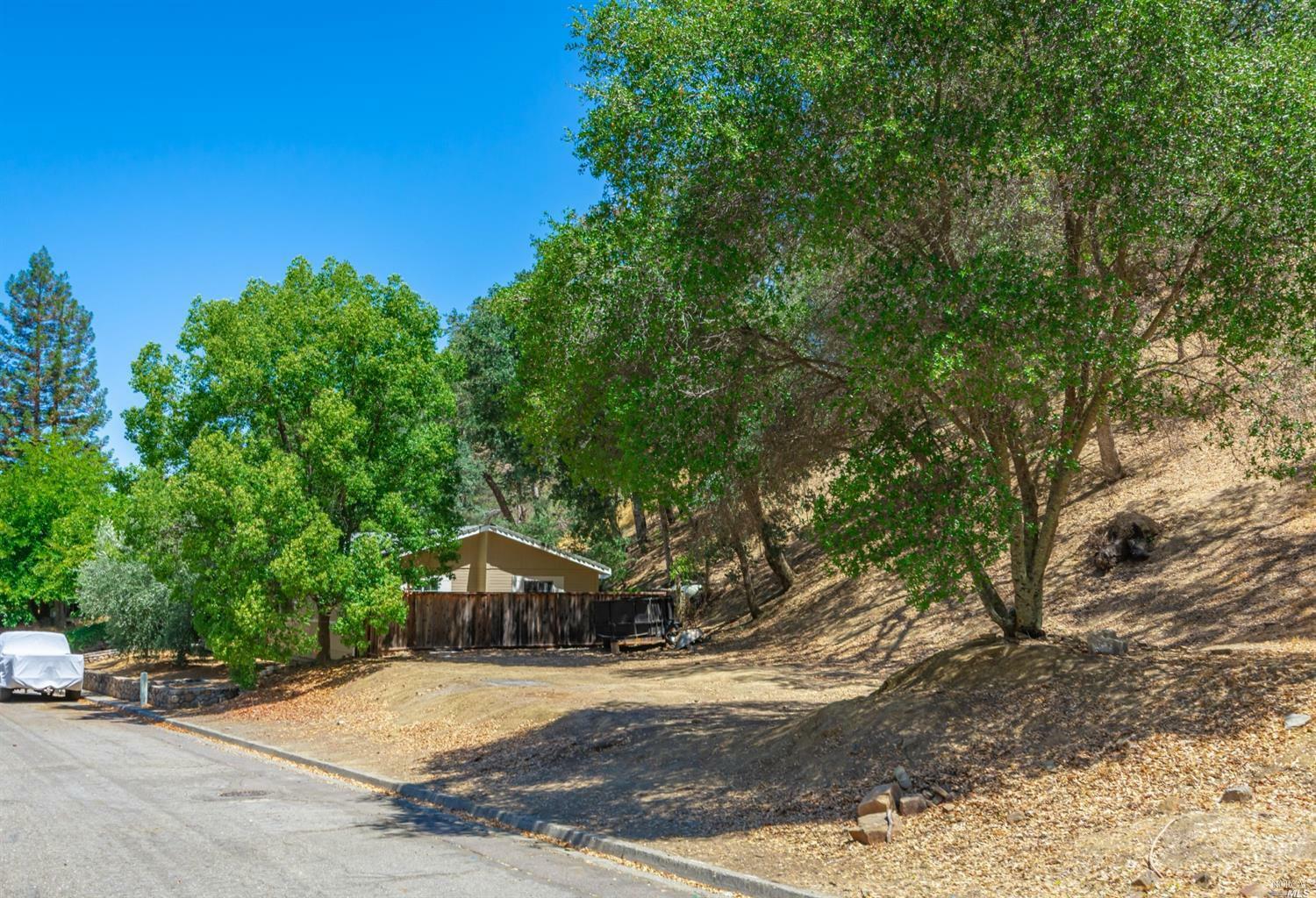 Property Photo:  1014 Arroyo Linda Court  CA 94558 