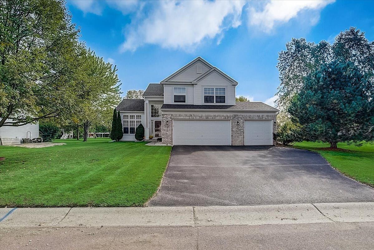 Property Photo:  15772 Finch Avenue  MN 55124 