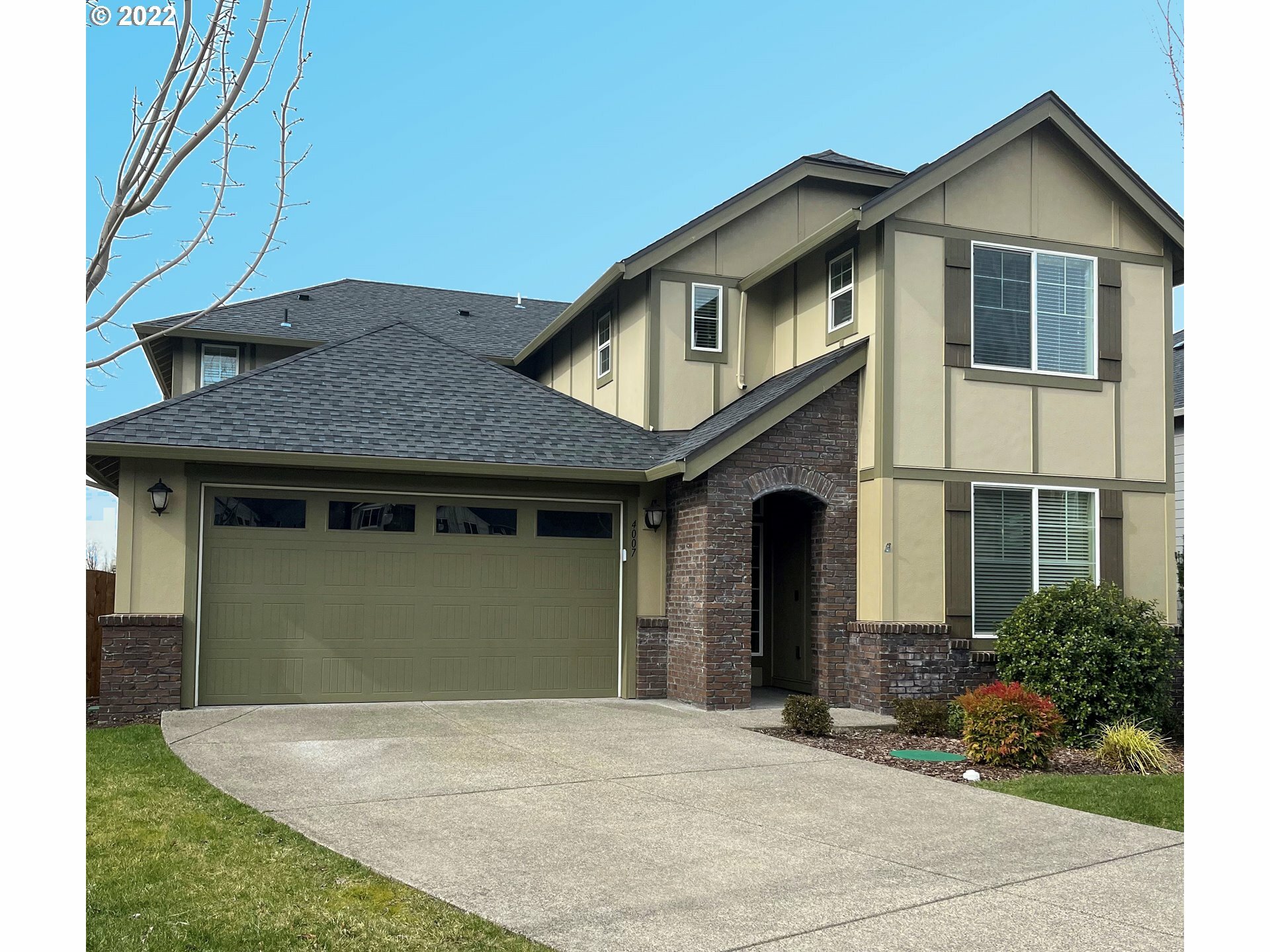 Property Photo:  4007 NW 20th Ave  WA 98607 