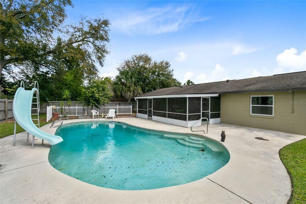 Property Photo:  672 Cortez Circle  FL 32714 