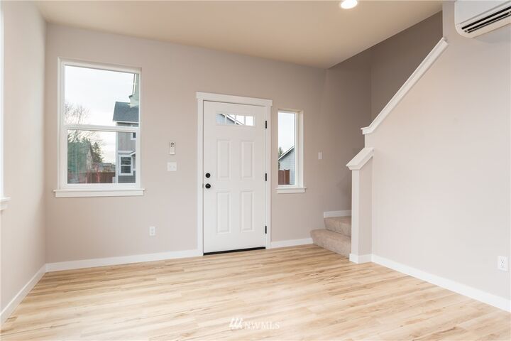 Property Photo: 126 N Trail Road WA 98284