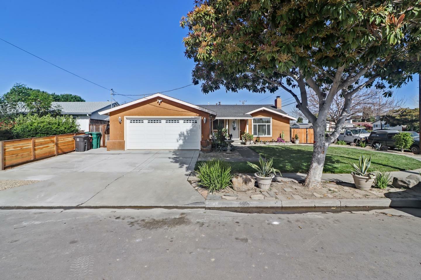 Property Photo: 505 Banbury Street CA 94544