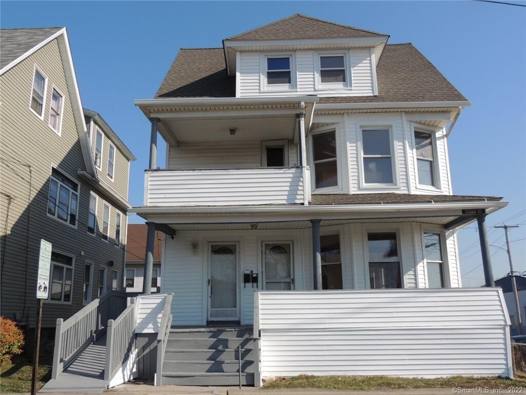 Property Photo:  265 Cedar Street  CT 06608 