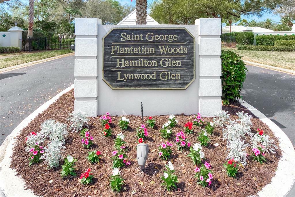 Property Photo: 711 Carnoustie Terrace 6 FL 34293