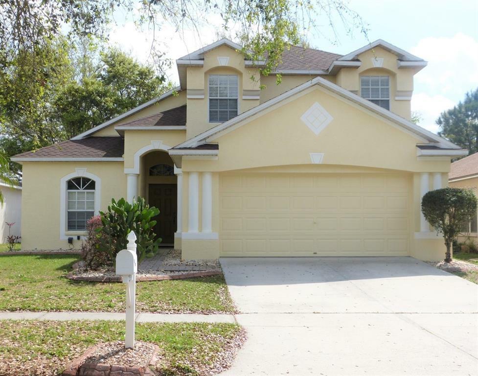 Property Photo:  12509 Lake Vista Drive  FL 33534 