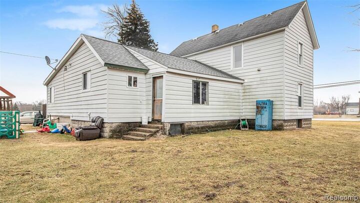Property Photo:  51230 Willis Road  MI 48111 