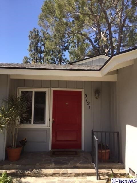 Property Photo:  5121 Oakwood Avenue  CA 91011 
