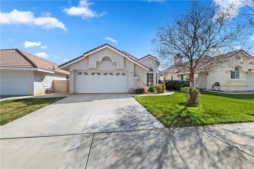 Property Photo:  27344 Family Circle  CA 92586 