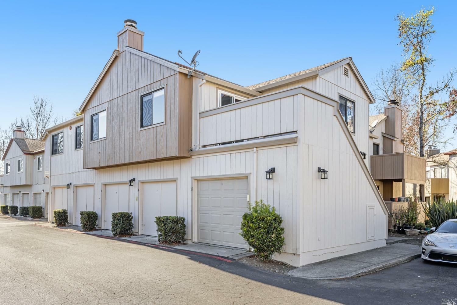 Property Photo:  2601 Westberry Drive  CA 95403 