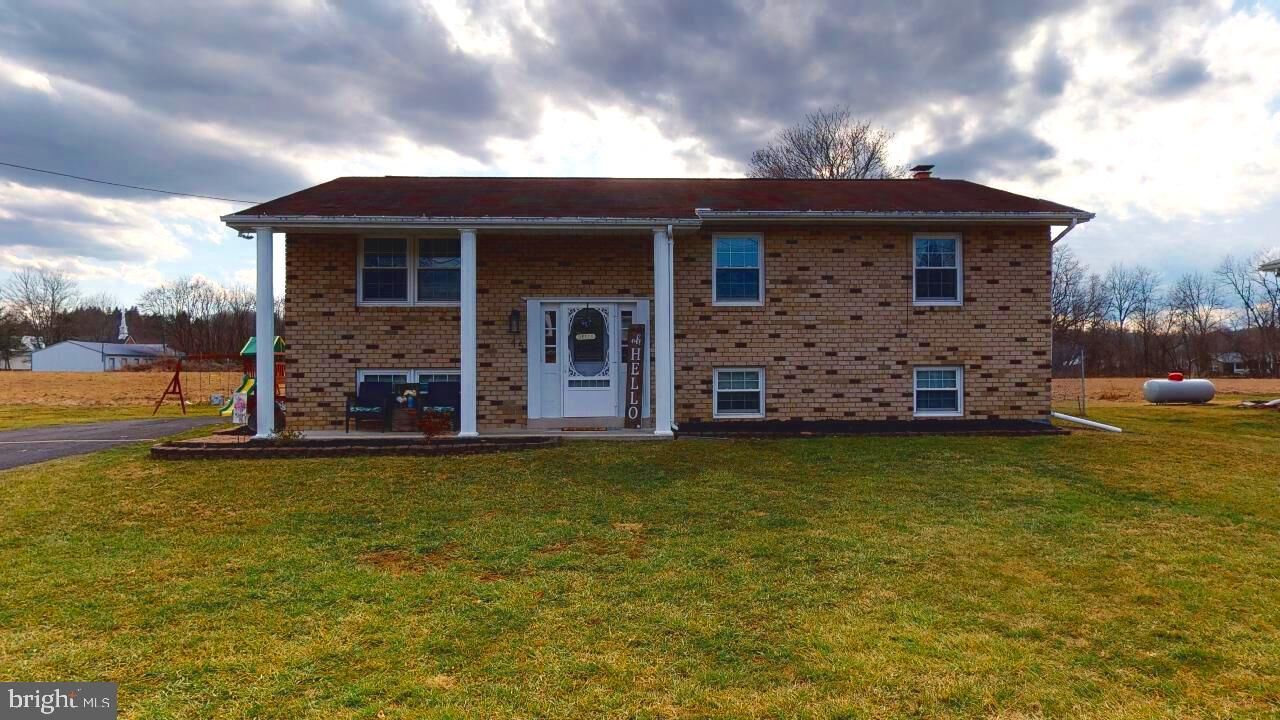 Property Photo:  45 Silver Maple Street  WV 26719 