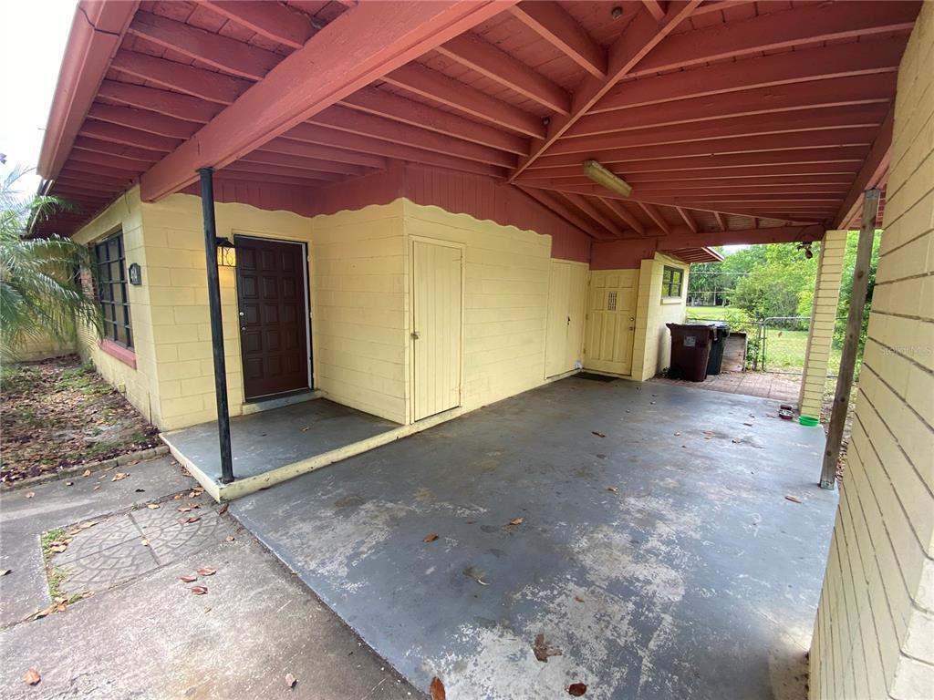 Property Photo:  414 S Oxalis Avenue  FL 32807 