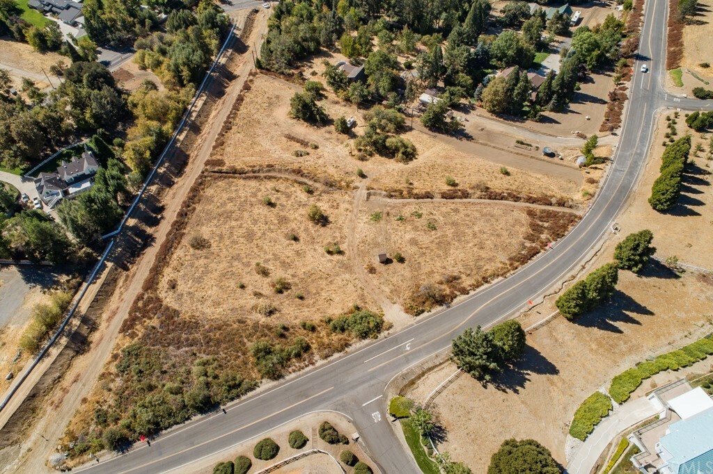 Property Photo:  38321 Oak Glen Road  CA 92399 