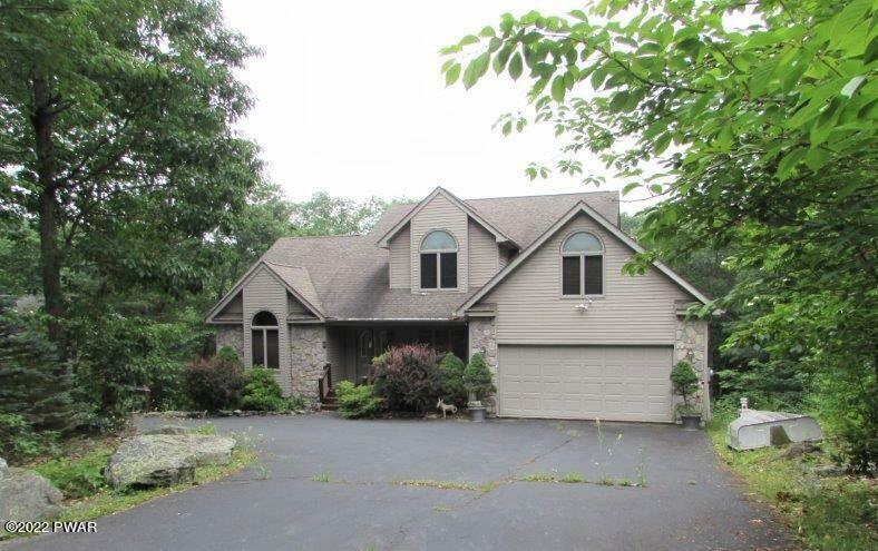 Property Photo:  329 Canoebrook Drive  PA 18428 