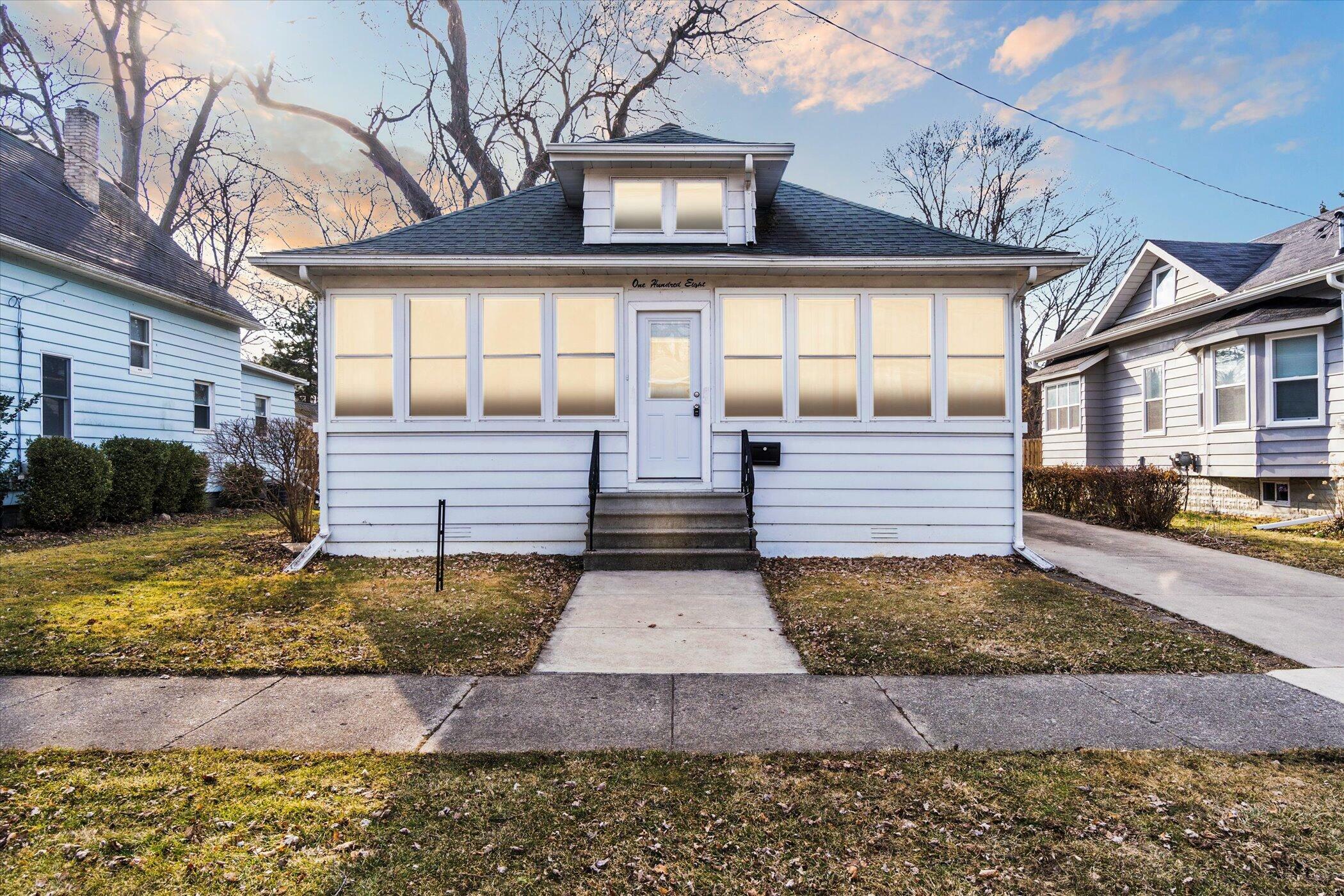 Property Photo:  108 N Higby Street  MI 49202 