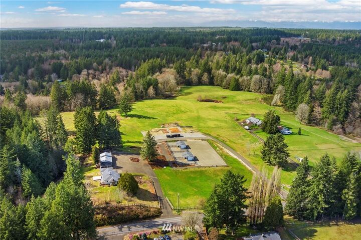 Property Photo: 13722 118th Avenue NW WA 98329