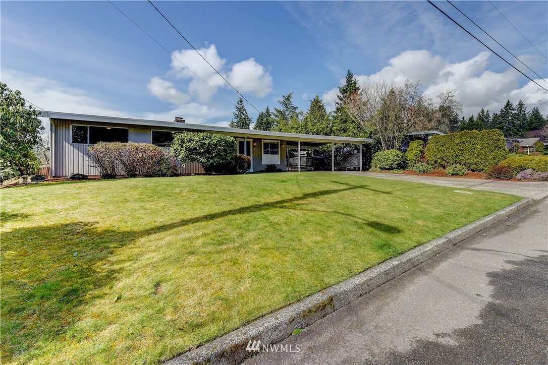 Property Photo:  131 157th Avenue NE  WA 98008 