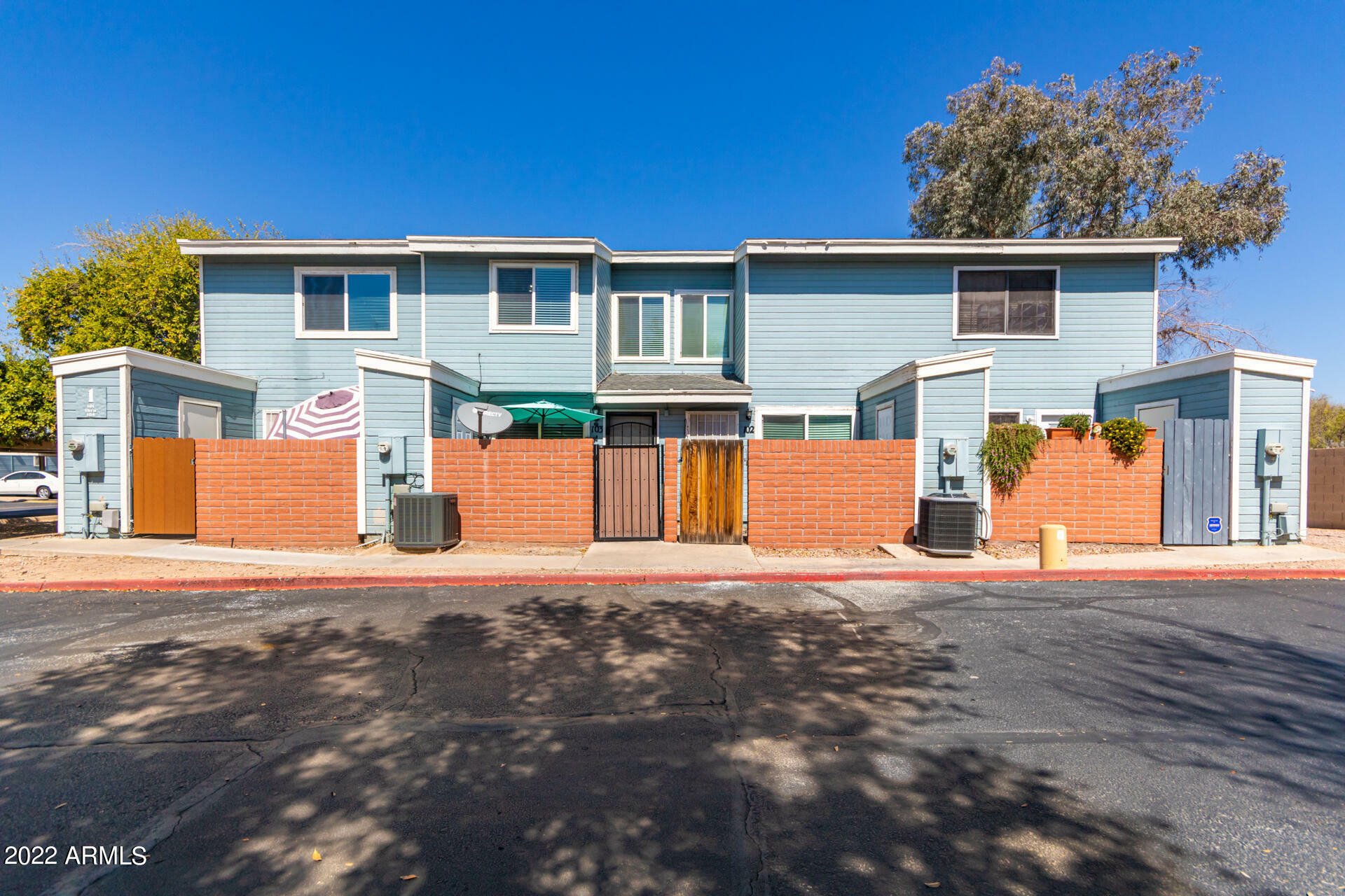 Property Photo: 510 N Alma School Road 103 AZ 85201