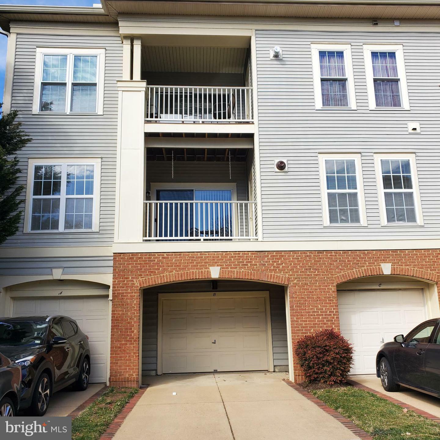 Property Photo:  11333 Westbrook Mill Lane 301  VA 22030 