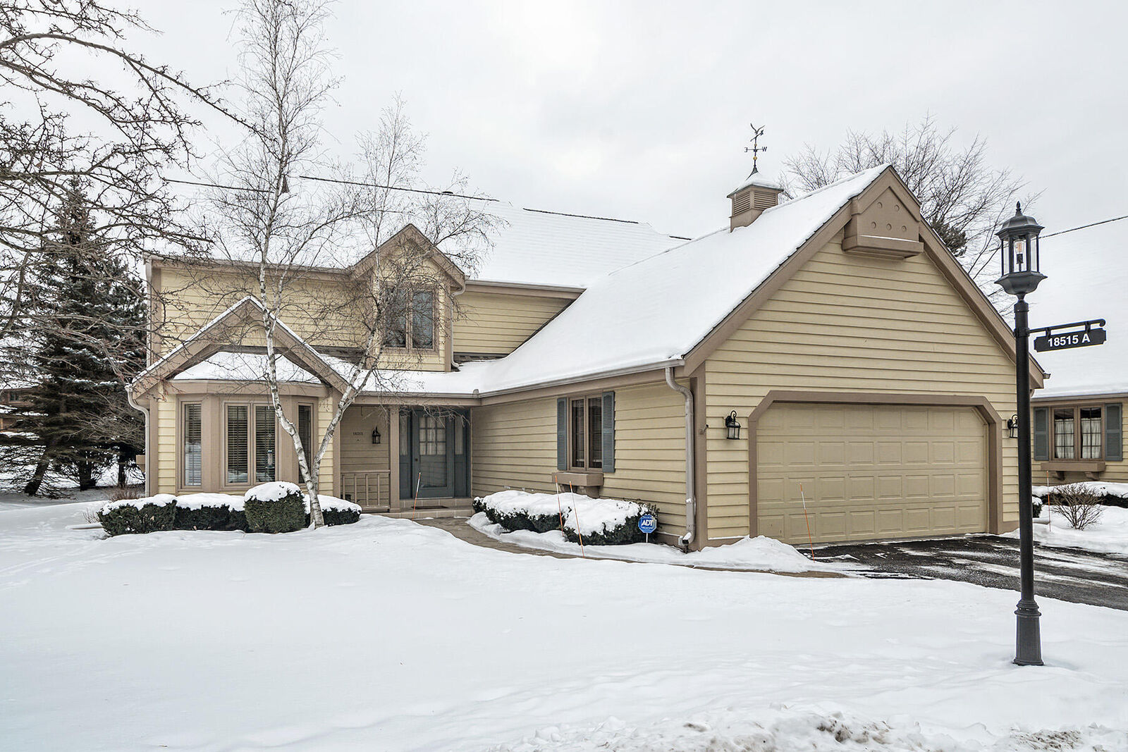 Property Photo:  18515 St Andrew Ct A  WI 53045 