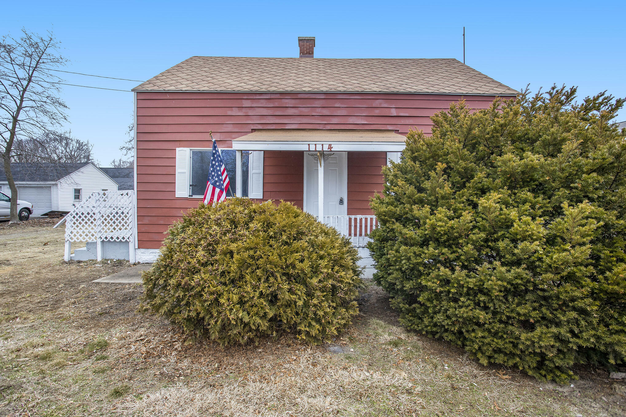 1114 E Hile Road  Norton Shores MI 49441 photo