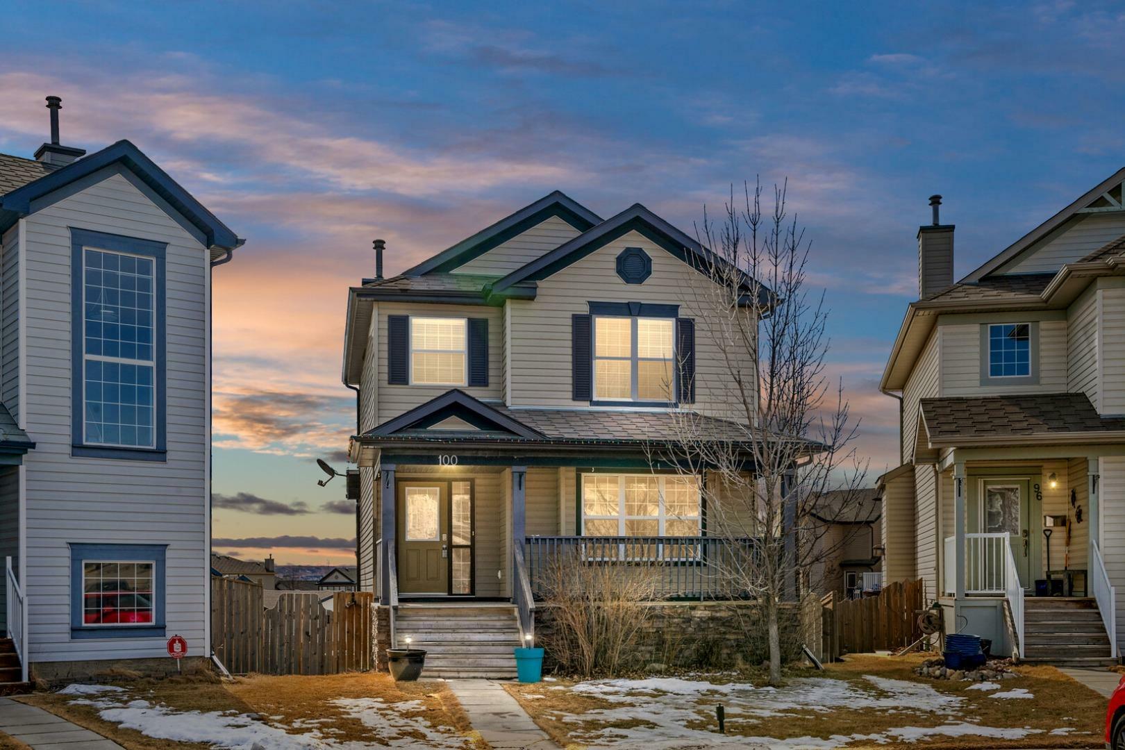 Property Photo: 100 Covepark Rise NE AB T3K 6G2