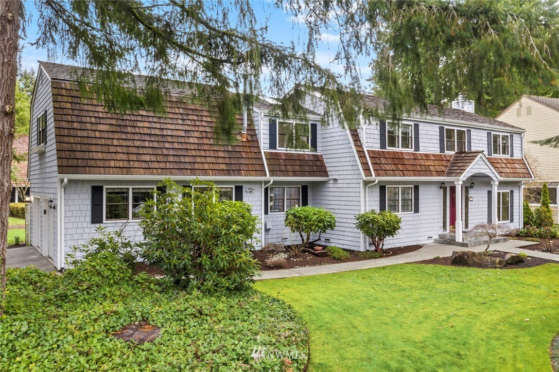 Property Photo:  2329 141st Place SE  WA 98012 