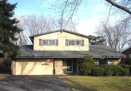 Property Photo:  329 S Cedarcrest Drive  IL 60193 