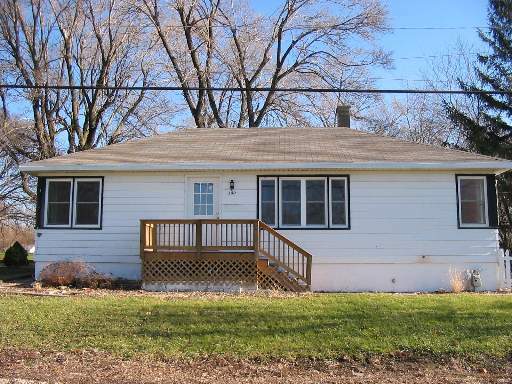 Property Photo: 300 Pine Avenue IL 60441