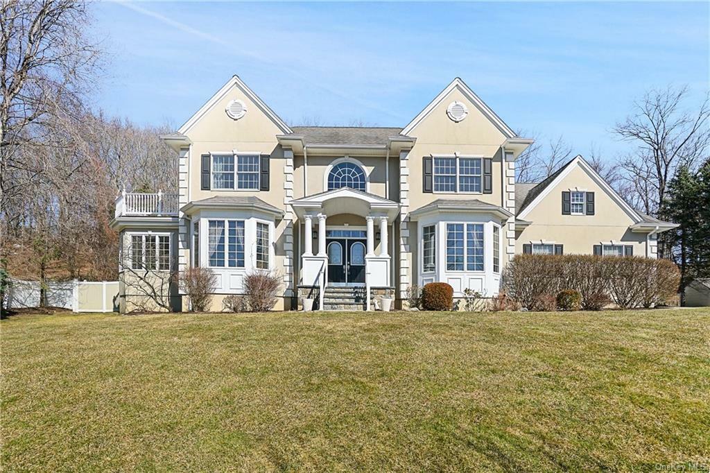 Property Photo:  18 Majestic Ridge  NY 10512 