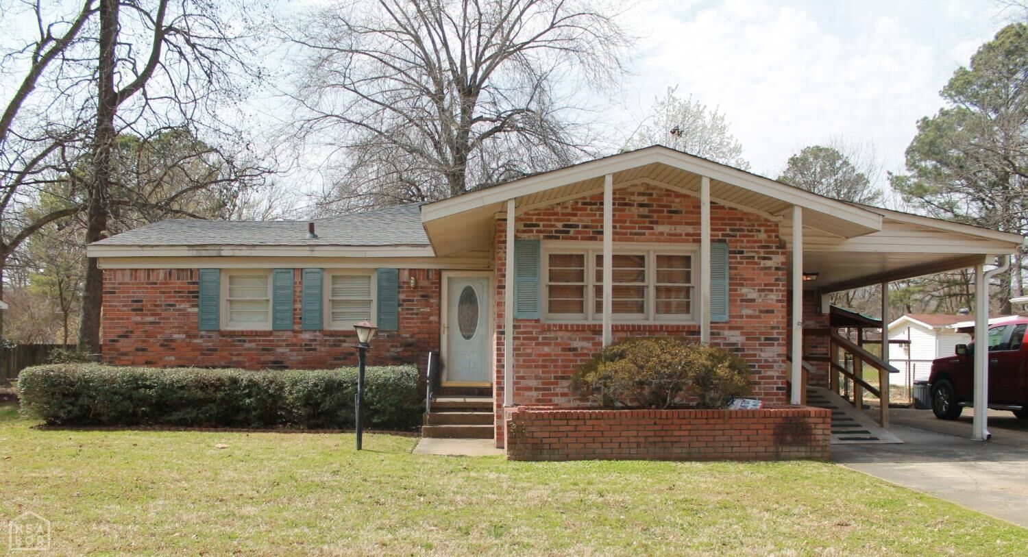 Property Photo:  1303 Holly Street  AR 72401 