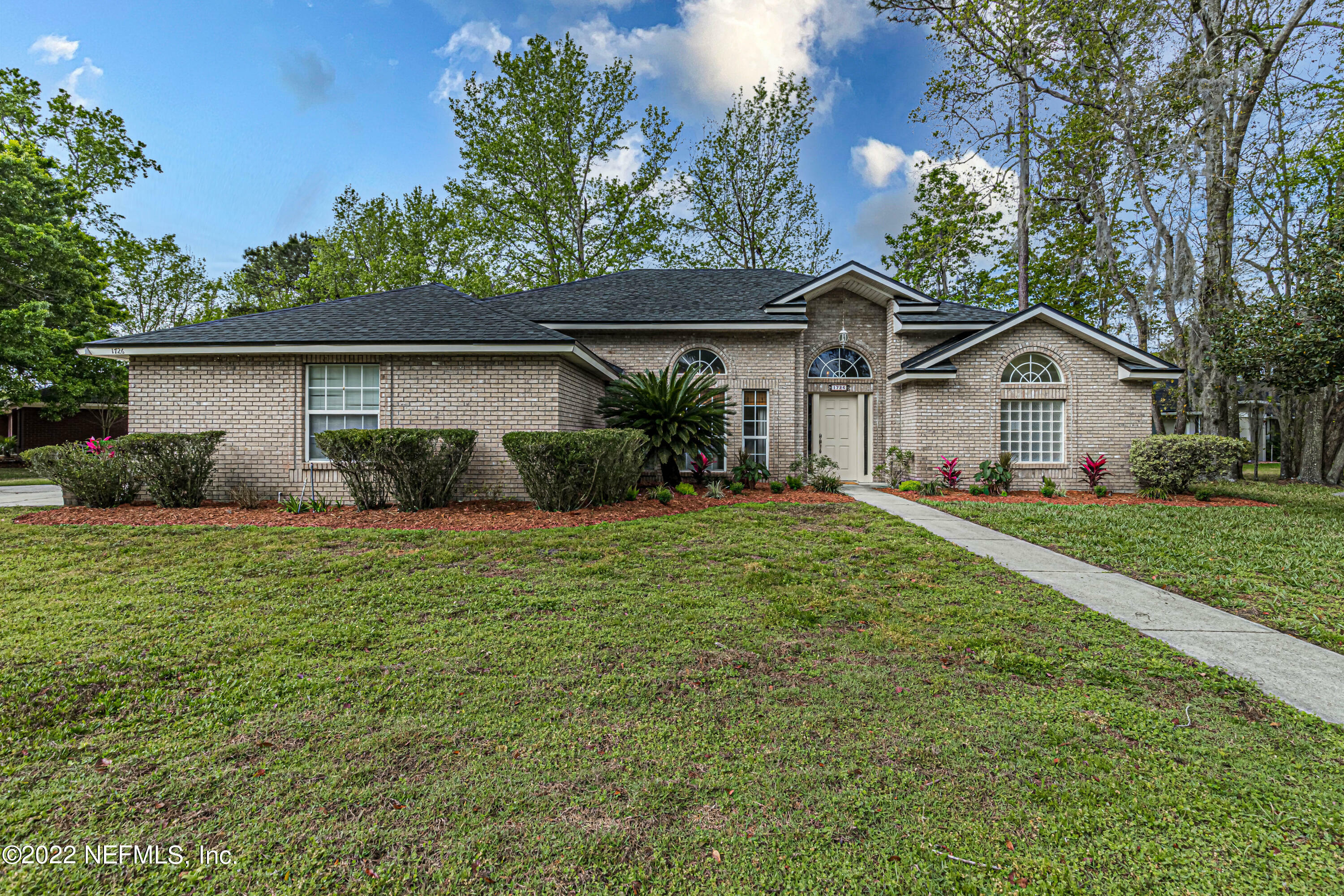 Property Photo:  1726 Redwood Lane  FL 32068 