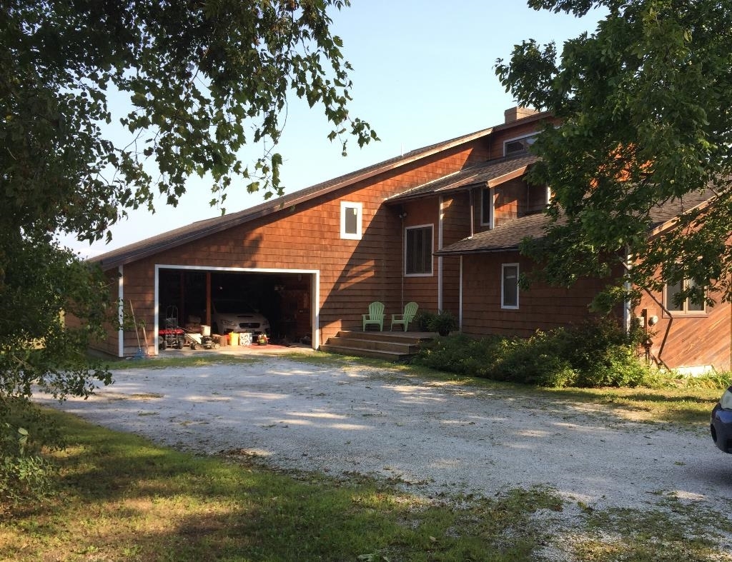 Property Photo: 2529 Ferry Road VT 05445