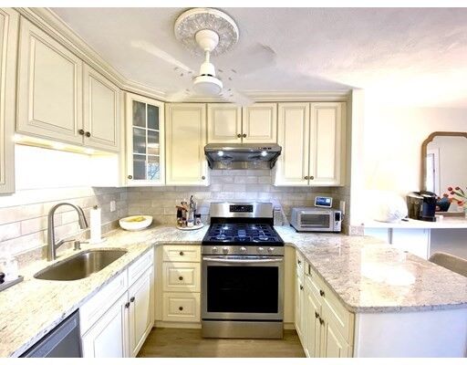 Property Photo:  25 Concord Greene 6  MA 01742